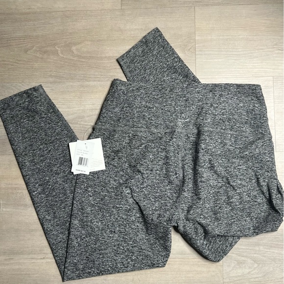 Beyond Yoga Spacedye Caught in the Midi High Waisted Legging, Grey, size XXL NWT - Picture 3 of 5